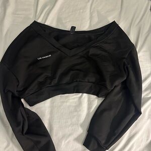 SHEIN Black Cropped Long Sleeve Top